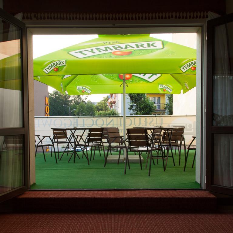 Hotel Ostrawa Wodzislaw Slaski Exterior foto