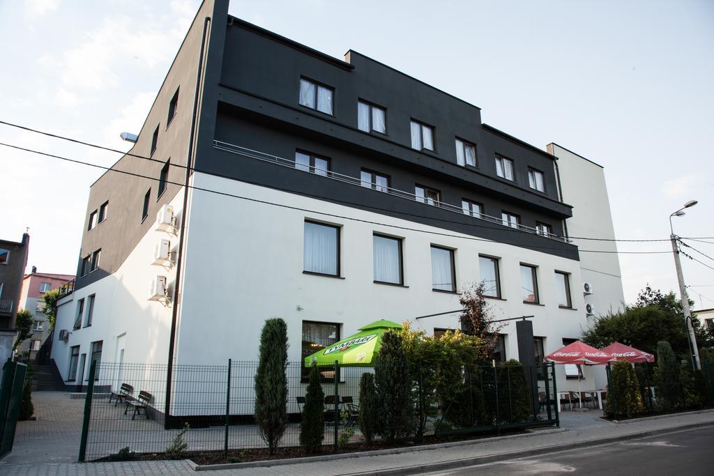 Hotel Ostrawa Wodzislaw Slaski Exterior foto