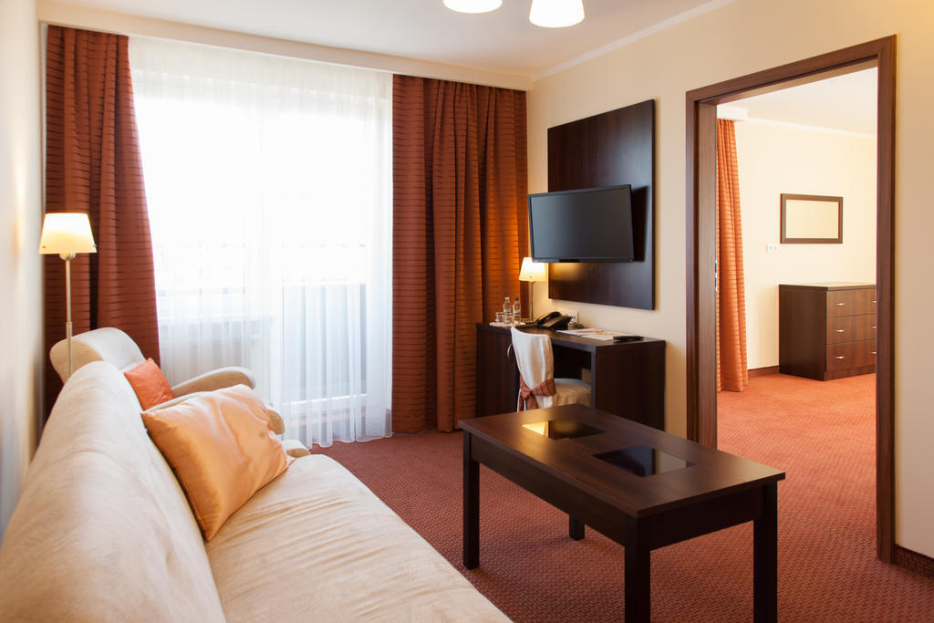 Hotel Ostrawa Wodzislaw Slaski Quarto foto